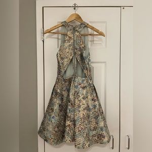 Alice + Olivia Blue Port Floral-Print Metallic Jacquard Dress.